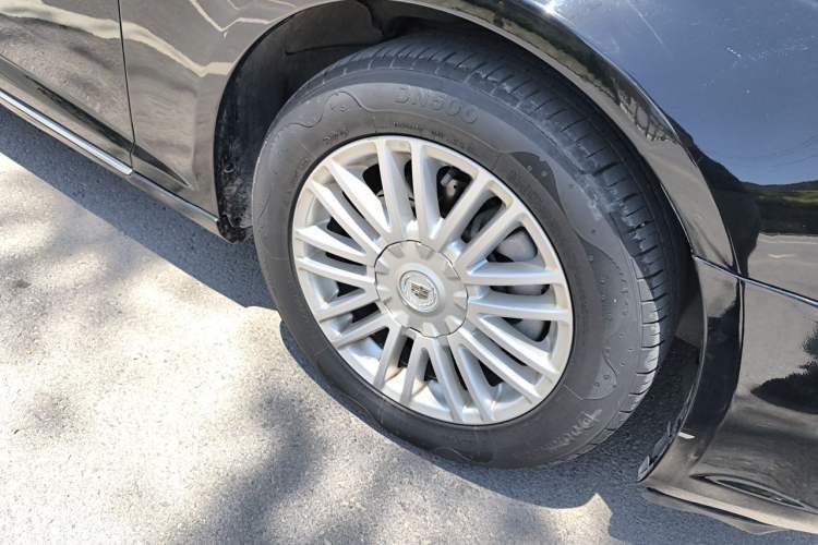 Used Cadillac SLS Seville 2011 2.0T Elite Edition Right Front Wheel Hub