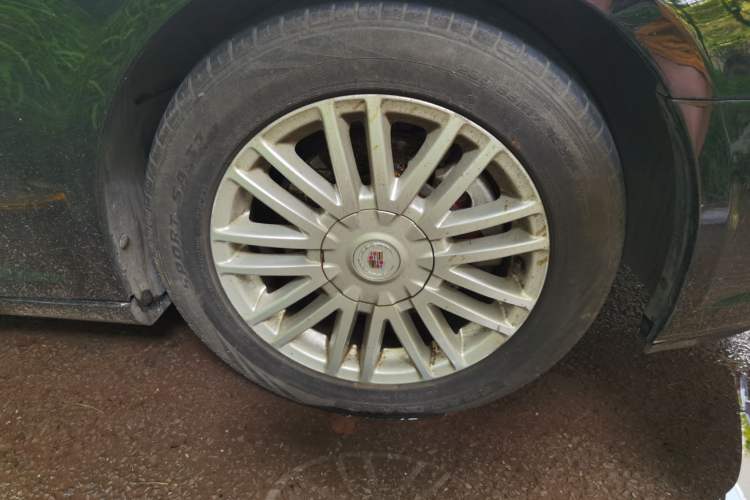Used Cadillac SLS Seville 2011 2.0T Elite Edition Right Front Wheel Hub