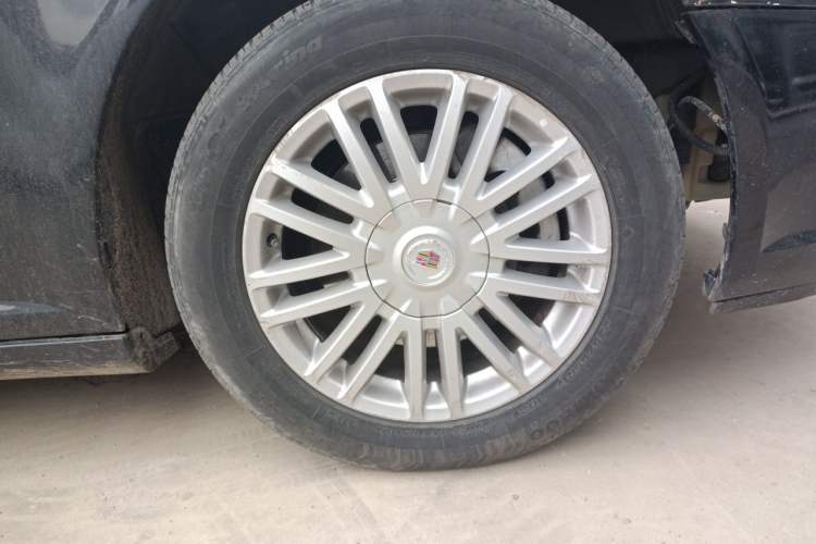 Used Cadillac SLS Seville 2011 2.0T Elite Edition Right Front Wheel Hub