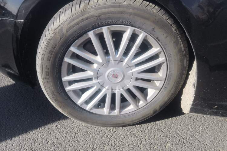 Used Cadillac SLS Seville 2011 2.0T Elite Edition Right Front Wheel Hub