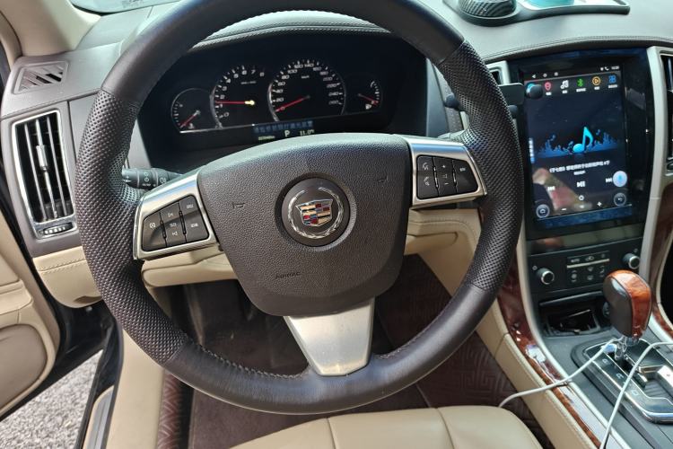 Used Cadillac SLS Seville 2011 2.0T Elite Edition Steering Wheel