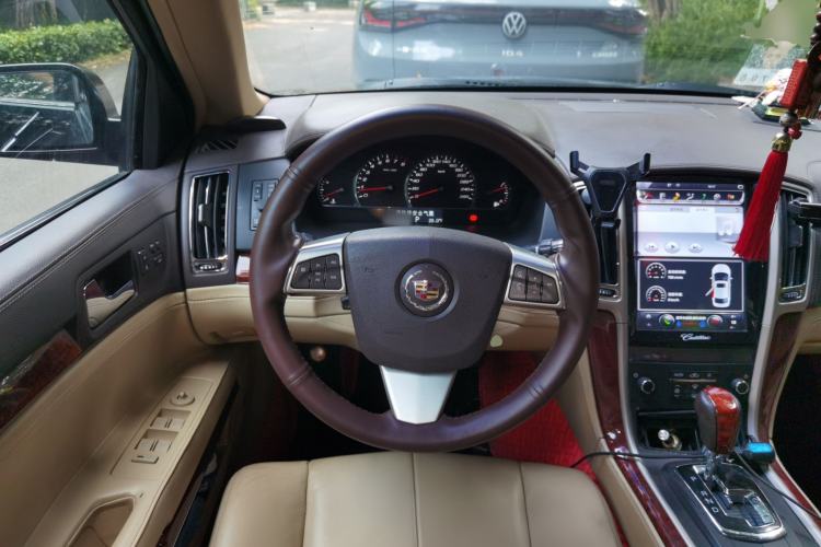 Used Cadillac SLS Seville 2011 2.0T Elite Edition Steering Wheel