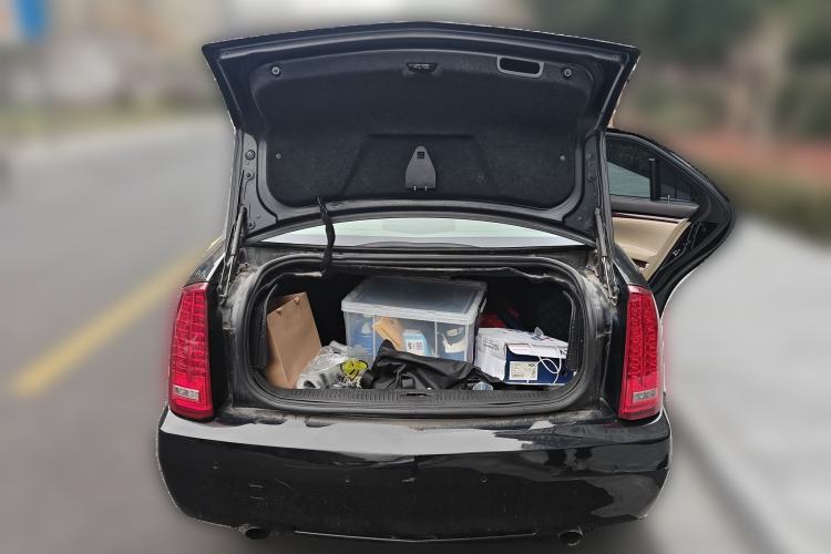 Used Cadillac SLS Seville 2011 2.0T Elite Edition Trunk