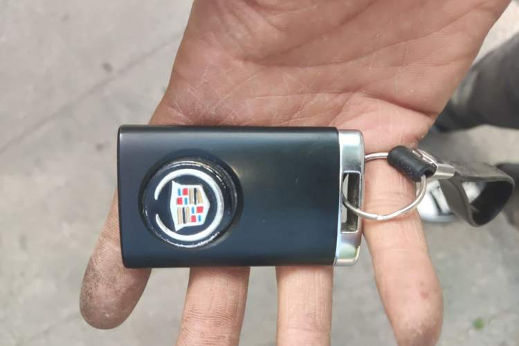 Used Cadillac SLS Seville 2011 2.0T Elite Edition Vehicle Key