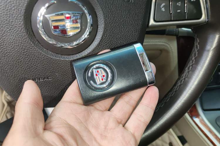 Used Cadillac SLS Seville 2011 2.0T Elite Edition Vehicle Key