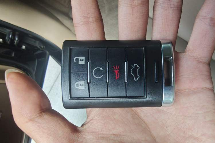 Used Cadillac SLS Seville 2011 2.0T Elite Edition Vehicle Key