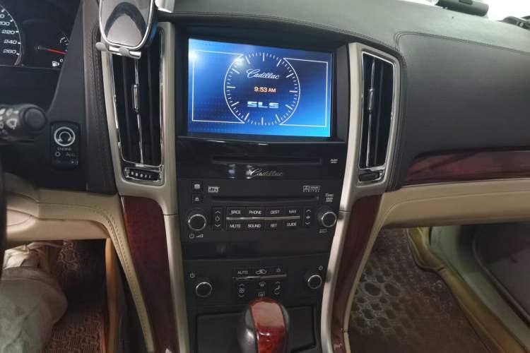 Used Cadillac SLS Seville 2011 2.0T Luxury Edition Audio And AC Panel