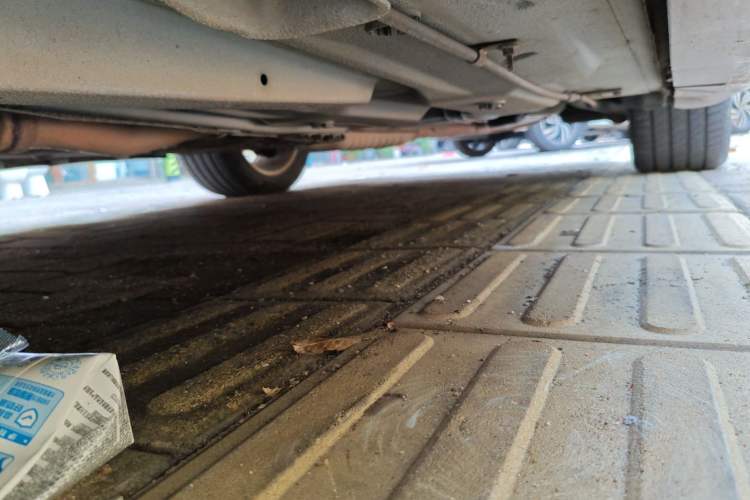 Used Cadillac SLS Seville 2011 2.0T Elite Edition Chassis Front Right