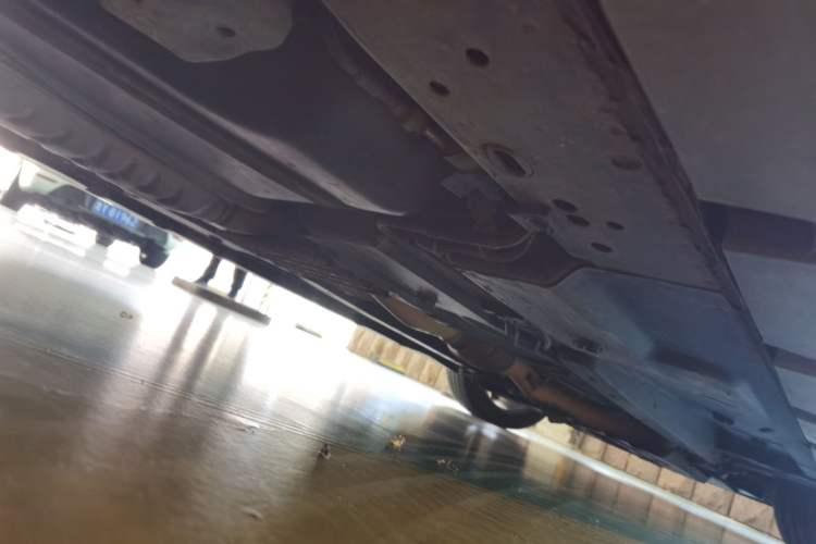 Used Cadillac SLS Seville 2011 2.0T Luxury Edition Chassis Rear Right