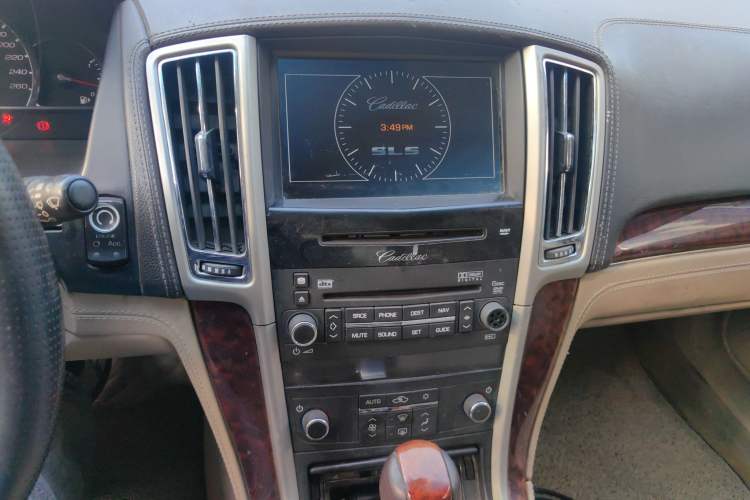 Used Cadillac SLS Seville 2011 2.0T Luxury Edition Audio And AC Panel
