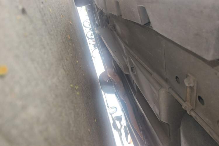 Used Cadillac SLS Seville 2011 2.0T Elite Edition Chassis Rear Left