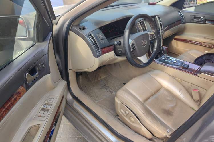Used Cadillac SLS Seville 2011 2.0T Luxury Edition Driver Seat