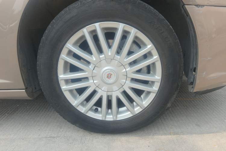 Used Cadillac SLS Seville 2011 2.0T Elite Edition Right Front Wheel Hub
