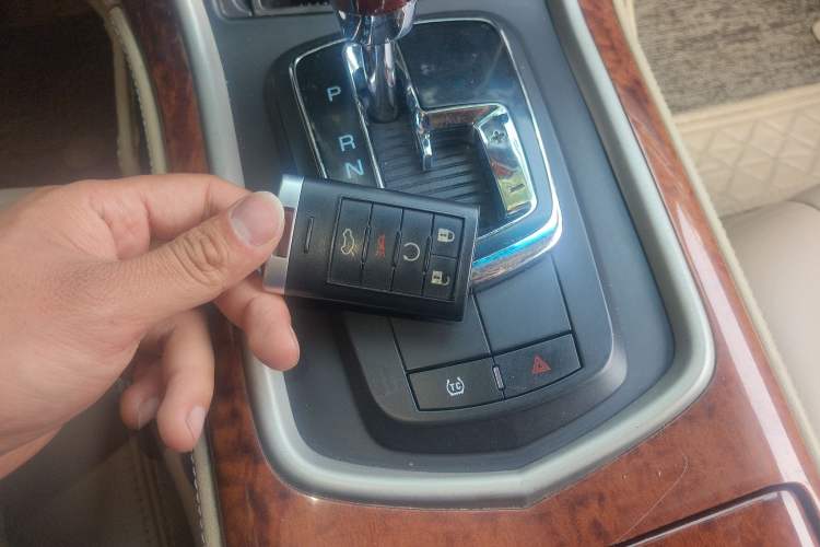 Used Cadillac SLS Seville 2011 2.0T Elite Edition Vehicle Key