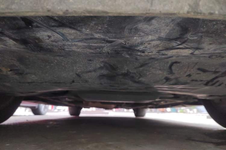 Used Cadillac SLS Seville 2011 2.0T Elite Edition Chassis Front