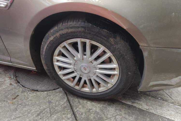 Used Cadillac SLS Seville 2011 2.0T Elite Edition Right Front Wheel Hub