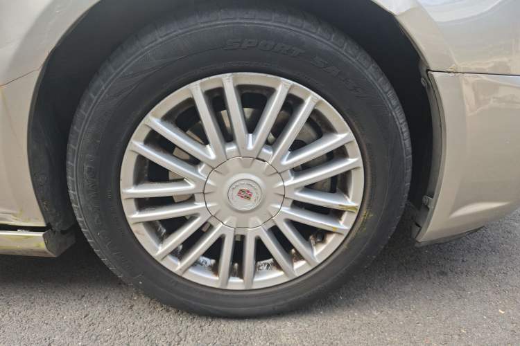 Used Cadillac SLS Seville 2011 2.0T Elite Edition Right Front Wheel Hub