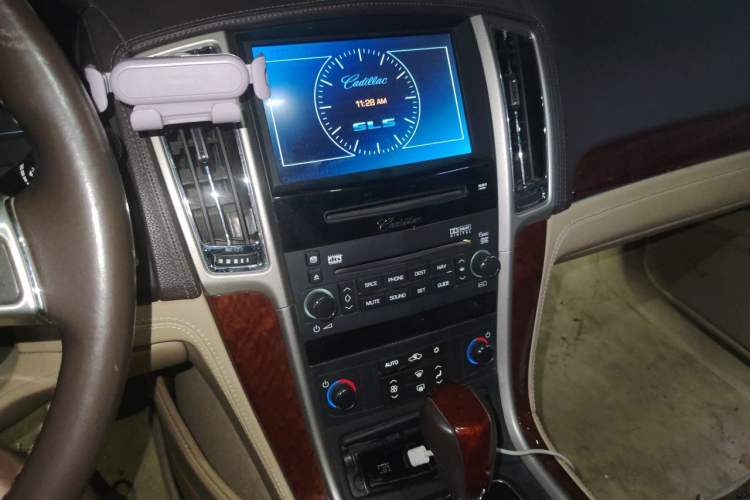 Used Cadillac SLS Seville 2011 2.0T Elite Edition Audio And AC Panel