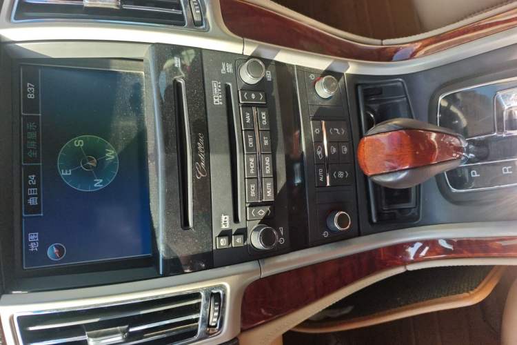 Used Cadillac SLS Seville 2011 2.0T Elite Edition Audio And AC Panel