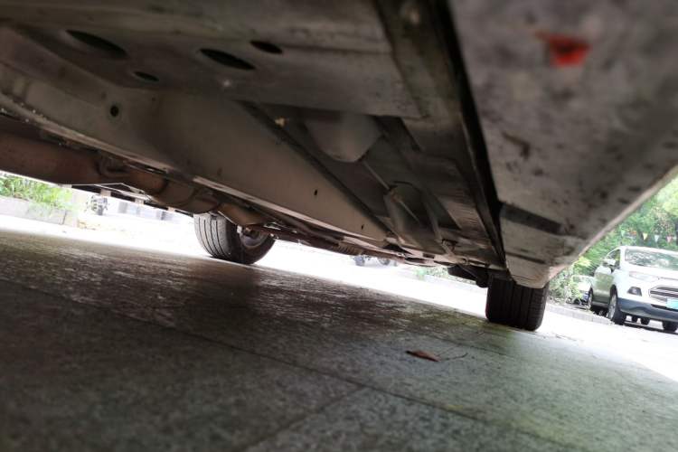 Used Cadillac SLS Seville 2011 2.0T Elite Edition Chassis Front Left