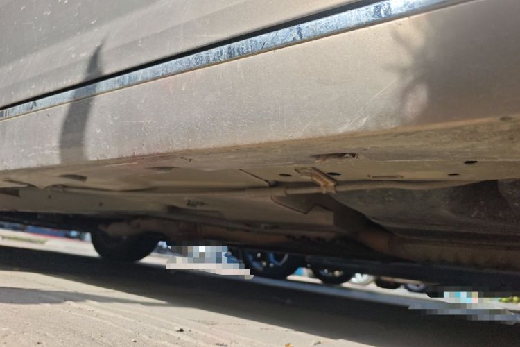 Used Cadillac SLS Seville 2011 2.0T Elite Edition Chassis Rear Left