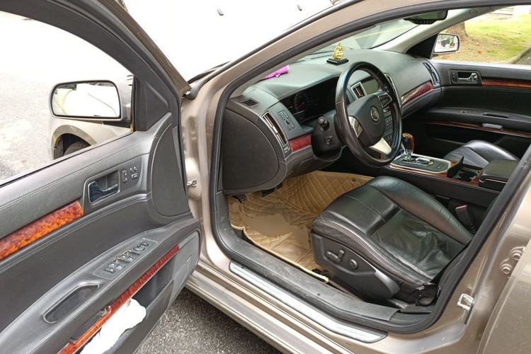 Used Cadillac SLS Seville 2011 2.0T Elite Edition Driver Seat