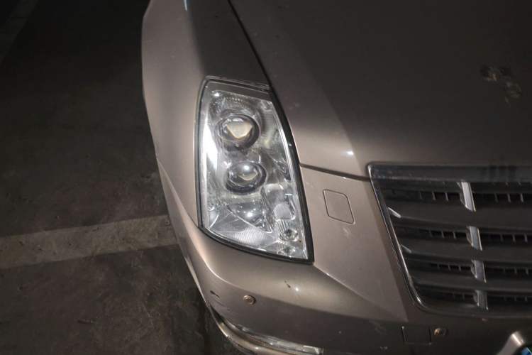 Used Cadillac SLS Seville 2011 2.0T Elite Edition Right Front Headlight