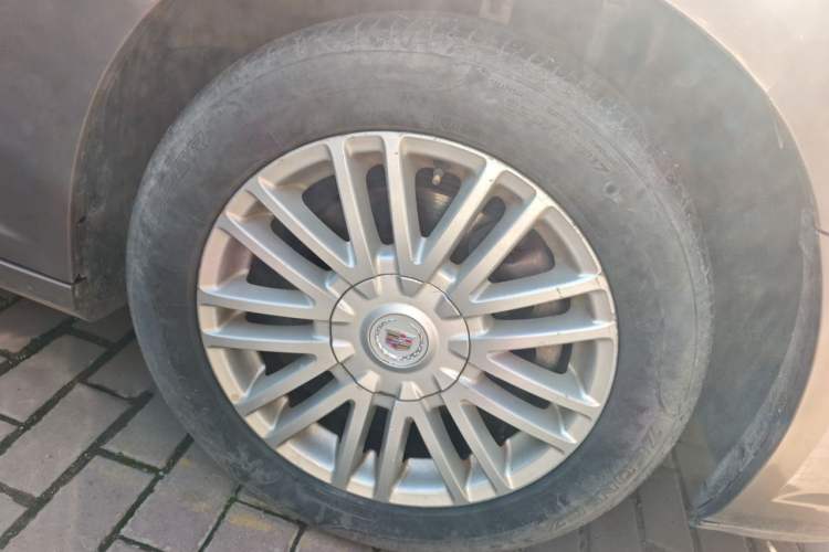 Used Cadillac SLS Seville 2011 2.0T Elite Edition Right Front Wheel Hub