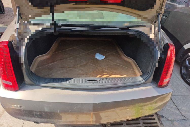 Used Cadillac SLS Seville 2011 2.0T Elite Edition Trunk