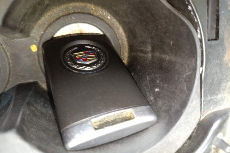 Used Cadillac SLS Seville 2011 2.0T Elite Edition Vehicle Key