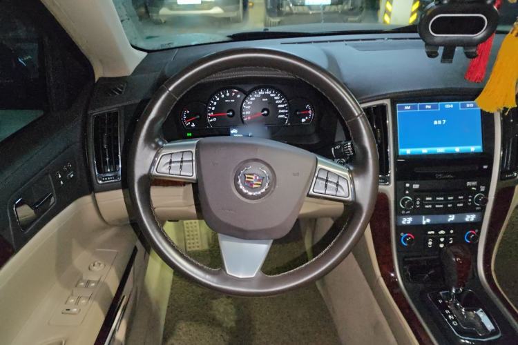 Used Cadillac SLS Seville 2012 2.0T Comfort Model Steering Wheel