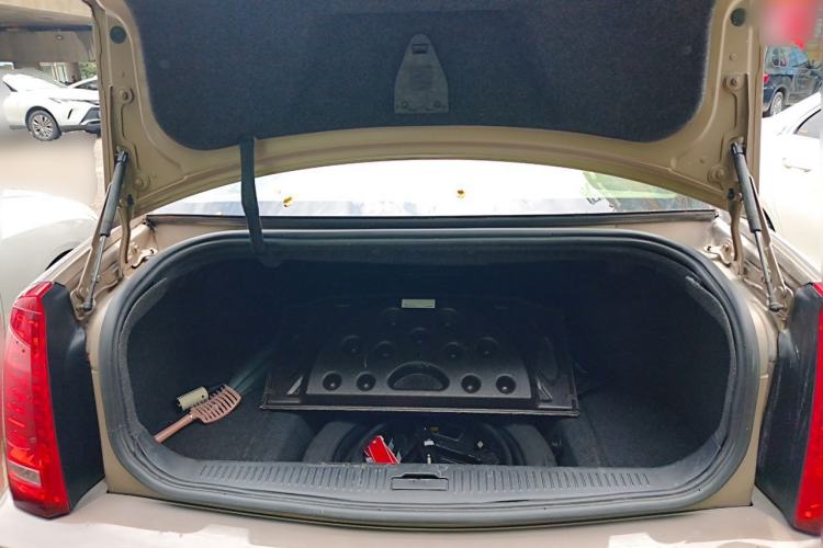 Used Cadillac SLS Seville 2012 2.0T Comfort Model Trunk