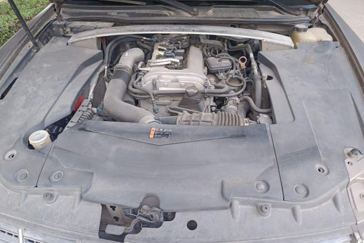Used Cadillac SLS Seville 2012 2.0T Comfort Model Engine Bay