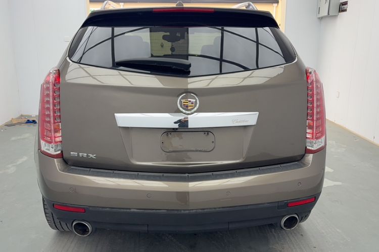 Used Cadillac SRX 2013 3.0L Elite Model Exterior 4
