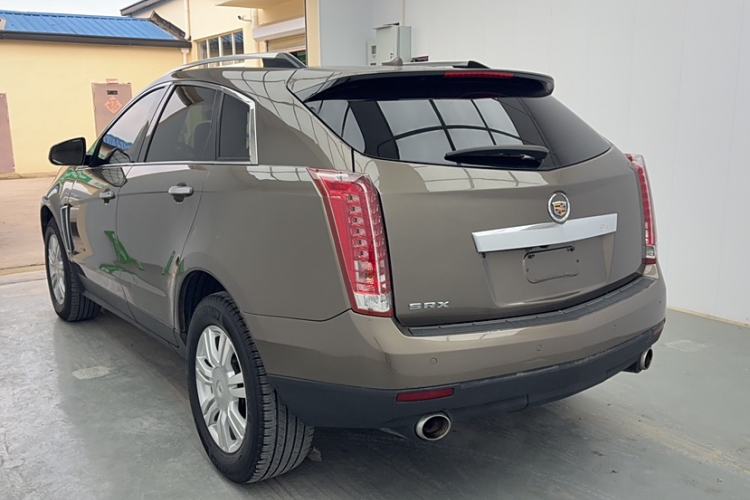 Used Cadillac SRX 2013 3.0L Elite Model Exterior 5
