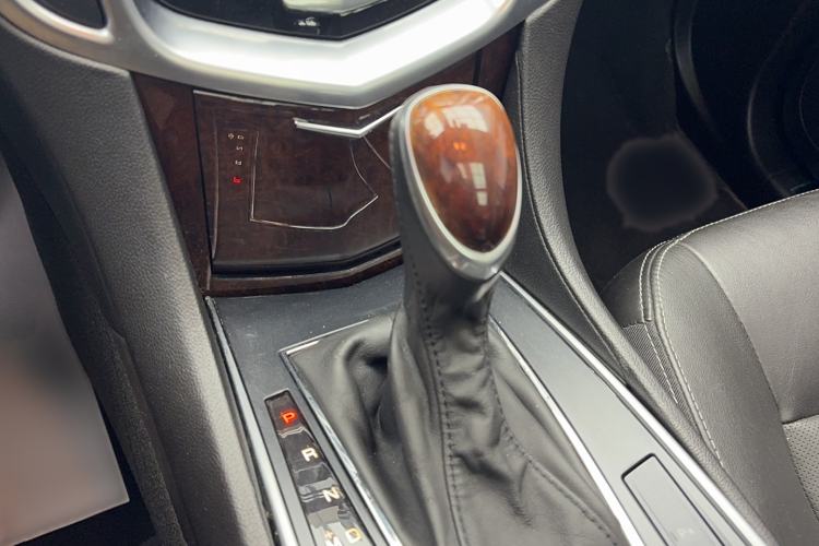 Used Cadillac SRX 2013 3.0L Elite Model Gear Lever