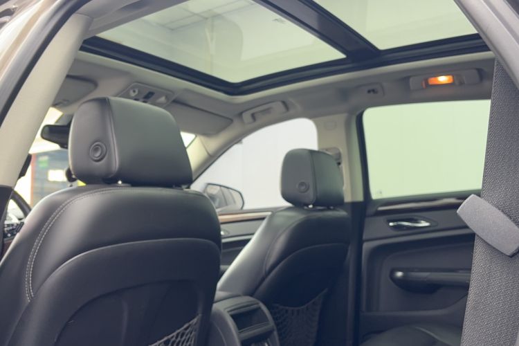 Used Cadillac SRX 2013 3.0L Elite Model Headliner