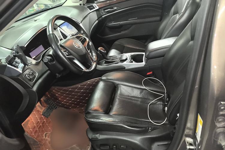 Used Cadillac SRX 2013 3.0L Elite Model Left Front Seat