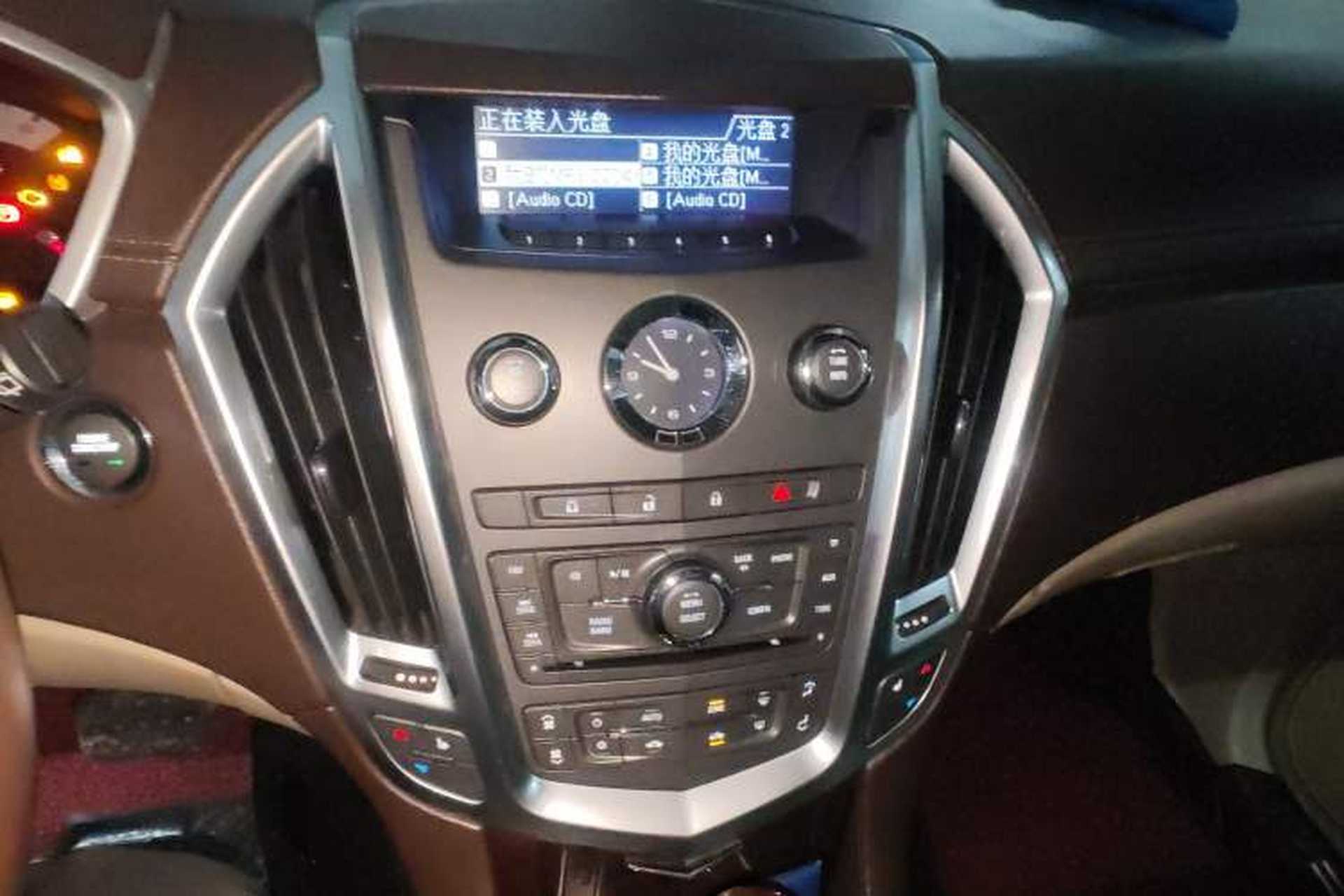 Used Cadillac SRX 2010 3.0L Luxury Edition Audio And AC Panel