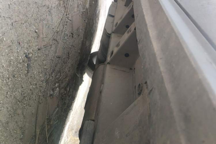 Used Cadillac SRX 2010 3.0L Flagship Edition Chassis Front Right