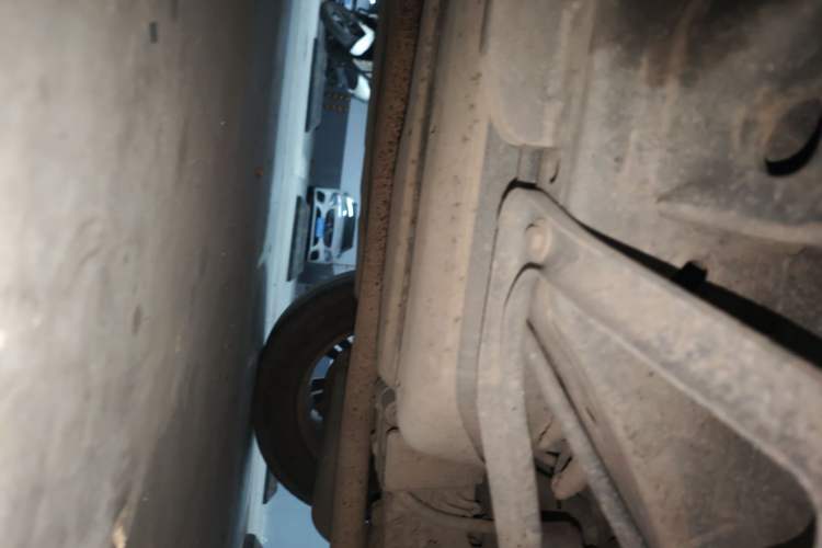 Used Cadillac SRX 2010 3.0L Luxury Edition Chassis Rear Left