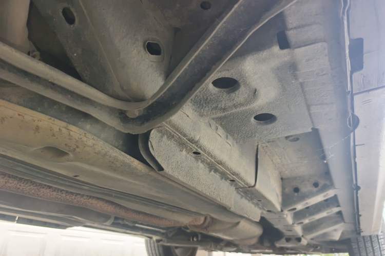 Used Cadillac SRX  Chassis Rear Right