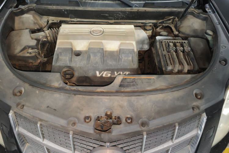 Used Cadillac SRX 2010 3.0L Luxury Edition Engine Bay