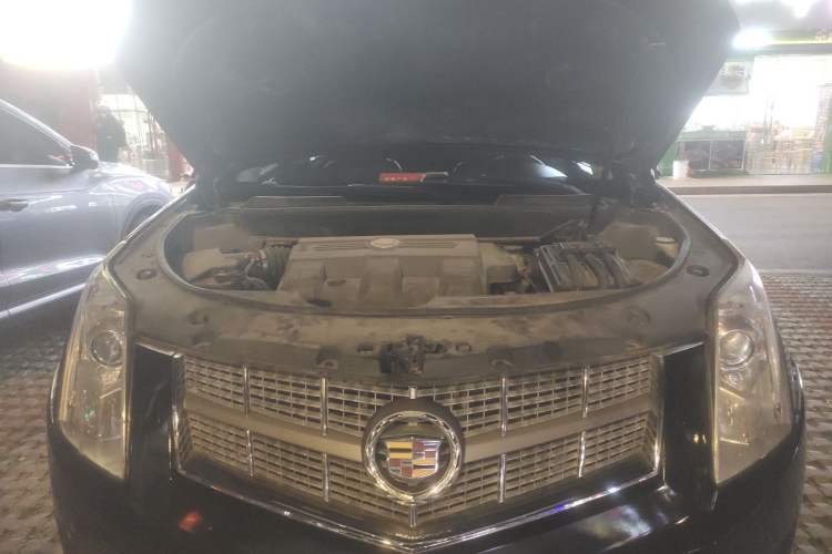 Used Cadillac SRX 2010 3.0L Flagship Edition Engine Bay