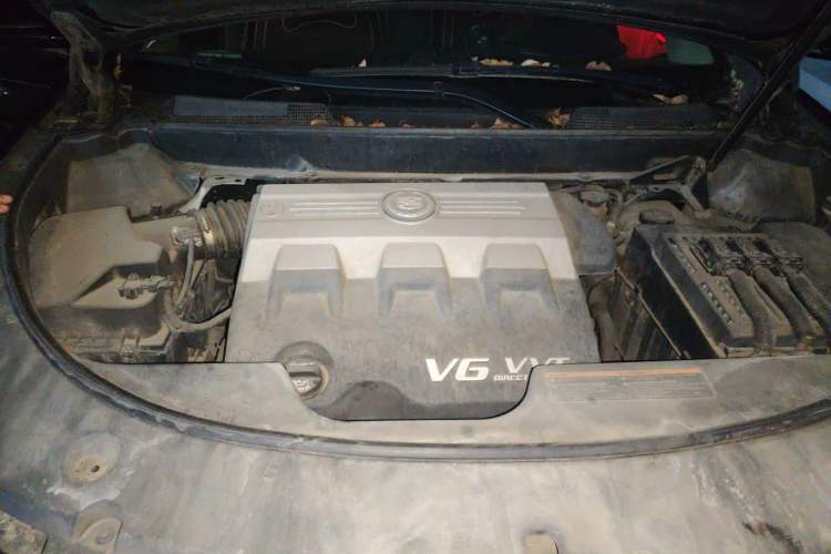 Used Cadillac SRX 2010 3.0L Flagship Edition Engine Bay