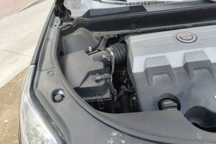 Used Cadillac SRX 2010 3.0L Flagship Edition Engine Bay Right