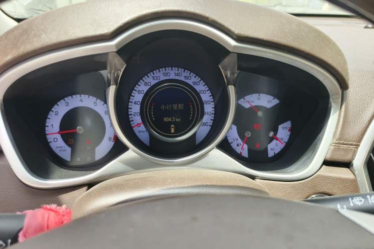 Used Cadillac SRX  Instrument Cluster