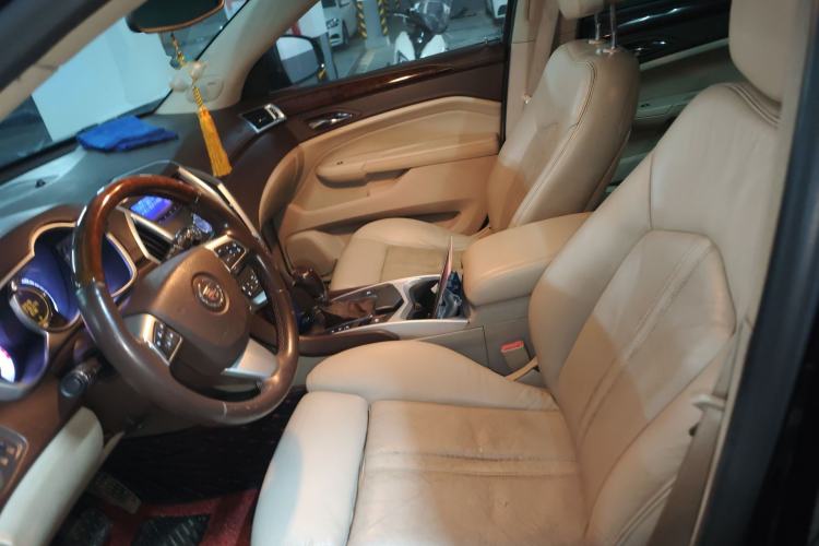 Used Cadillac SRX 2010 3.0L Luxury Edition Left Front Seat
