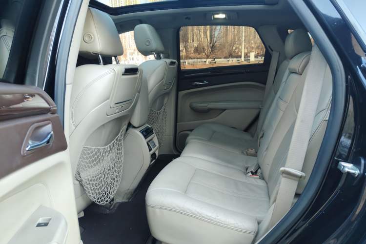 Used Cadillac SRX 2010 3.0L Flagship Edition Left Rear Seat