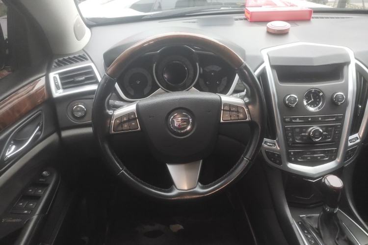 Used Cadillac SRX 2010 3.0L Flagship Edition Steering Wheel